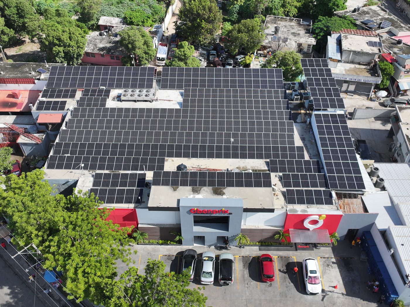 Rooftop solar on a commercial building